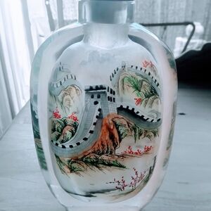 Hand-Painted Great Wall Glass Vase